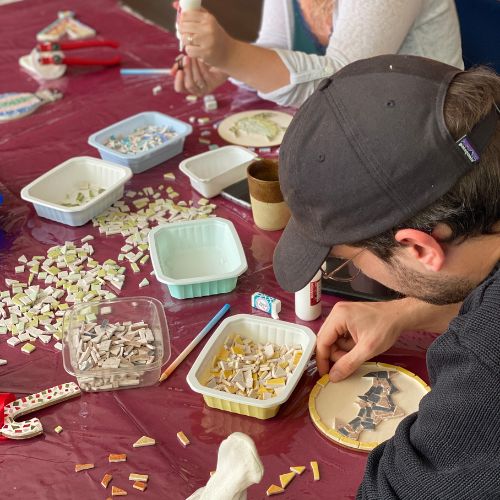 dessous de plat en mosaique atelier diy grenoble fabrikable